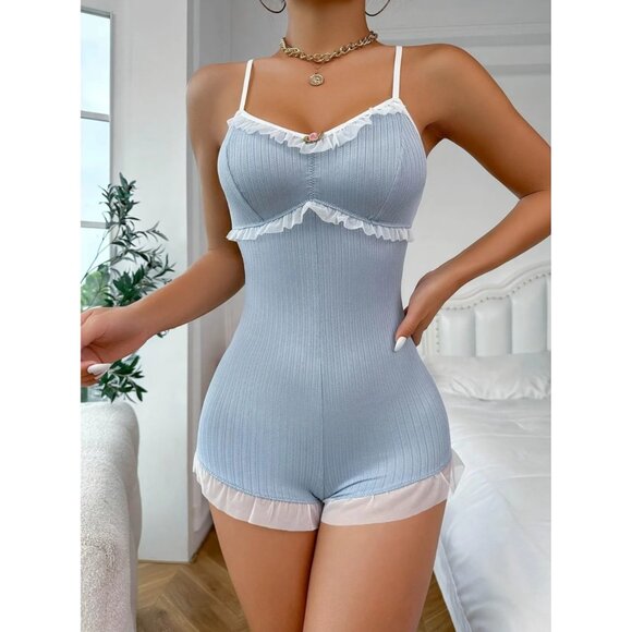 Women Sleepwear - Picture 2 of 3